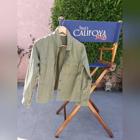 Jacket - Picture 2 of 4